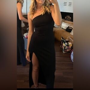 Lulu's Chic Black One-Shoulder Dress